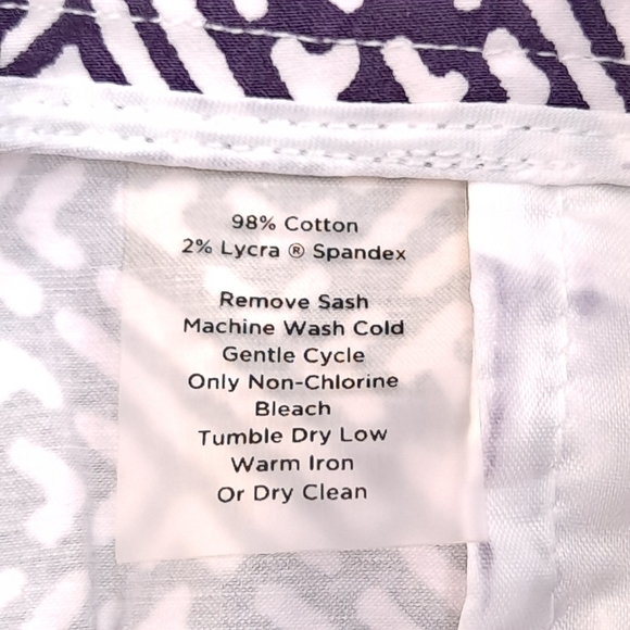 NWOT TALBOTS Petite Women's Cropped Pants Purple White Geometric Stretch - Sz 8P - Picture 7 of 8